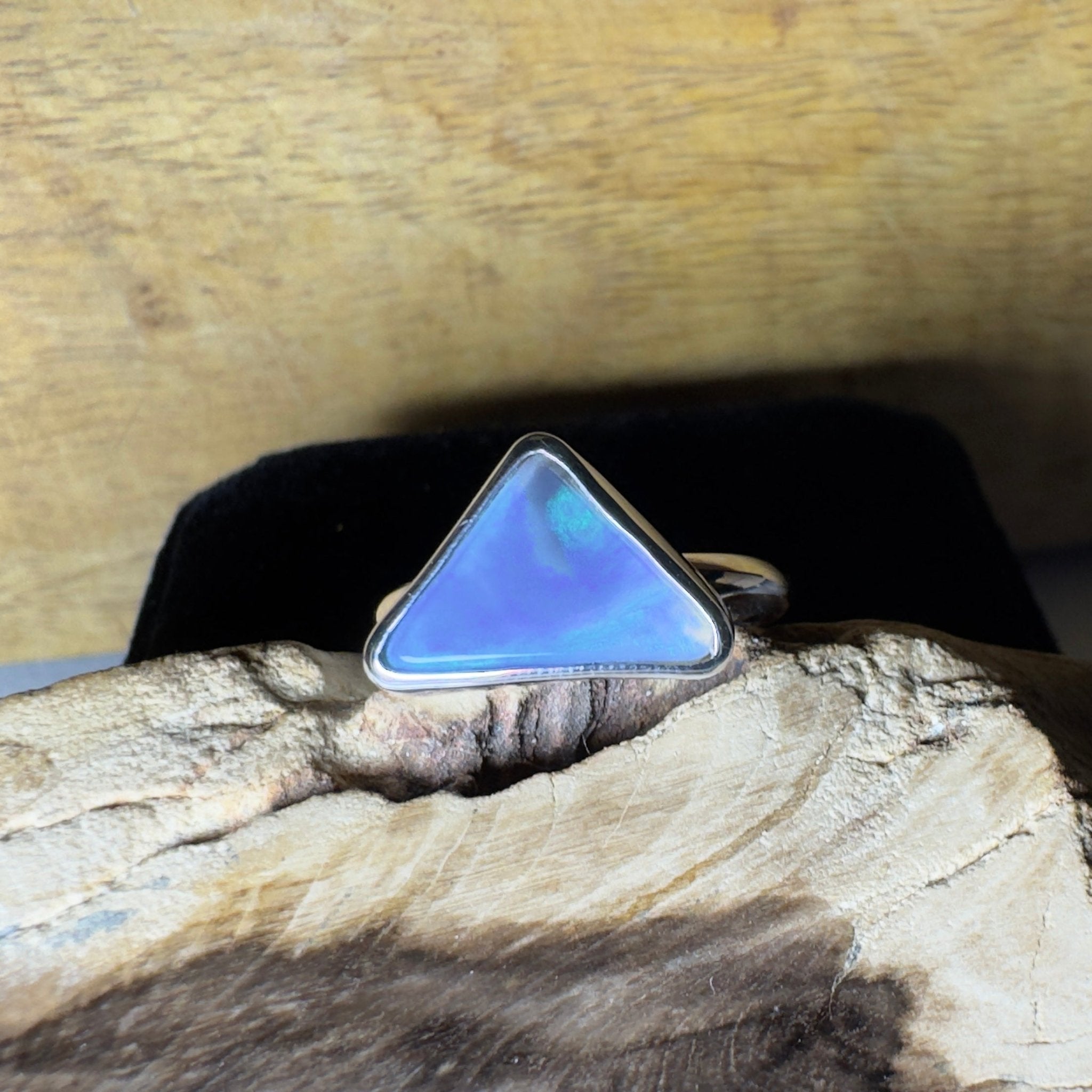 Turquoise Bay Edge ~ 3.2ct Solid Lightning Ridge Opal 925 Silver Ring