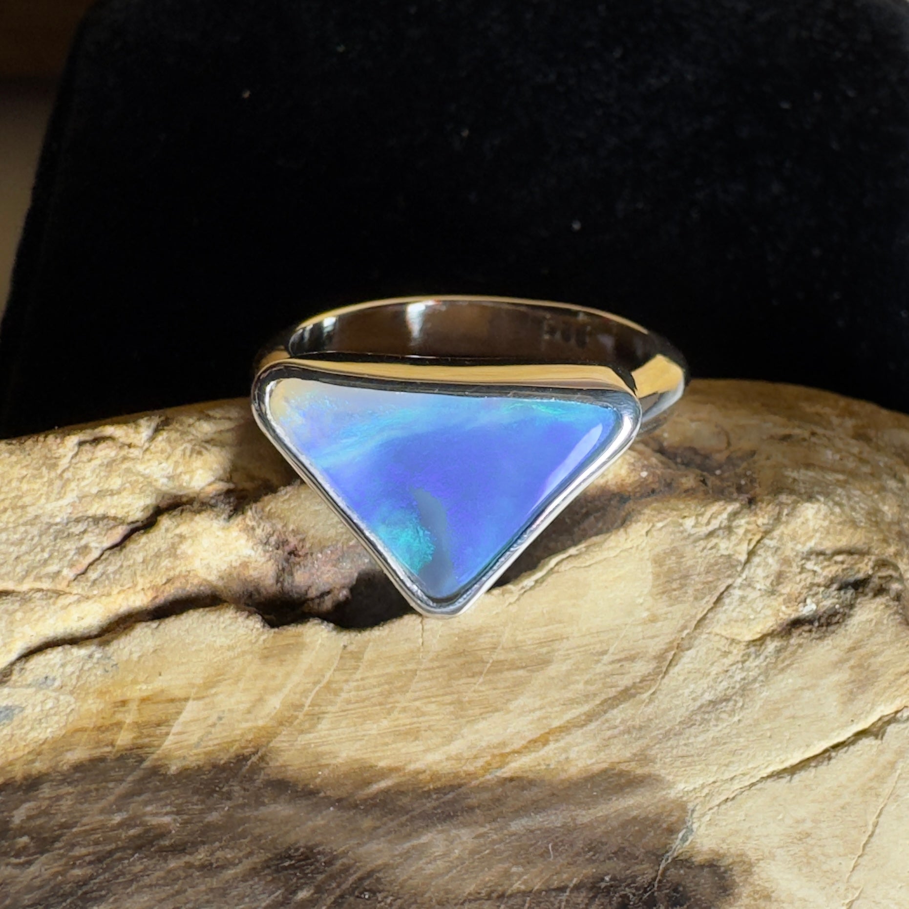 Turquoise Bay Edge ~ 3.2ct Solid Lightning Ridge Opal 925 Silver Ring