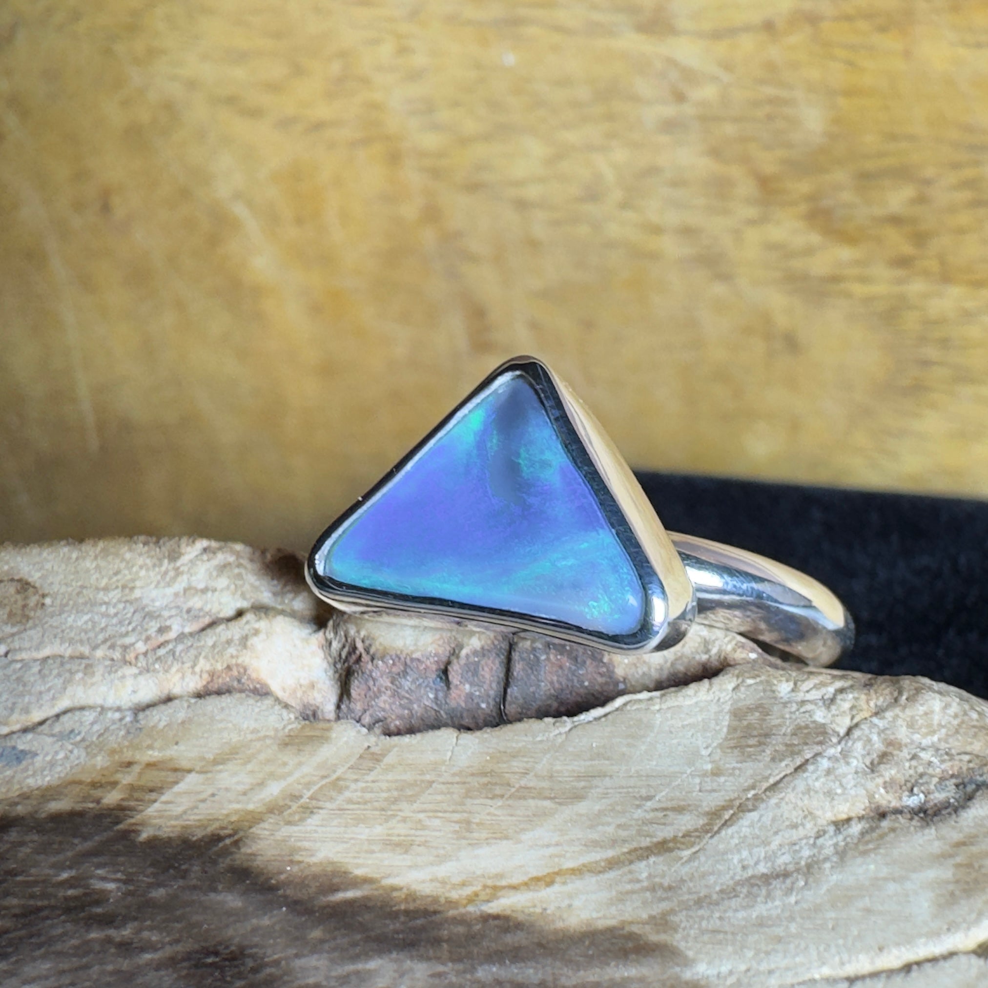 Turquoise Bay Edge ~ 3.2ct Solid Lightning Ridge Opal 925 Silver Ring