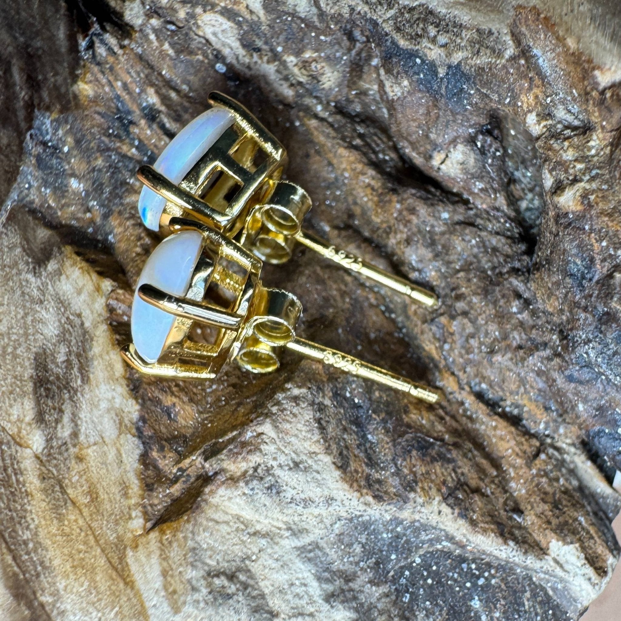 Uluru Dreaming ~ 1.6ct Solid Coober Pedy Opal Gold Plated 925 Silver Earrings