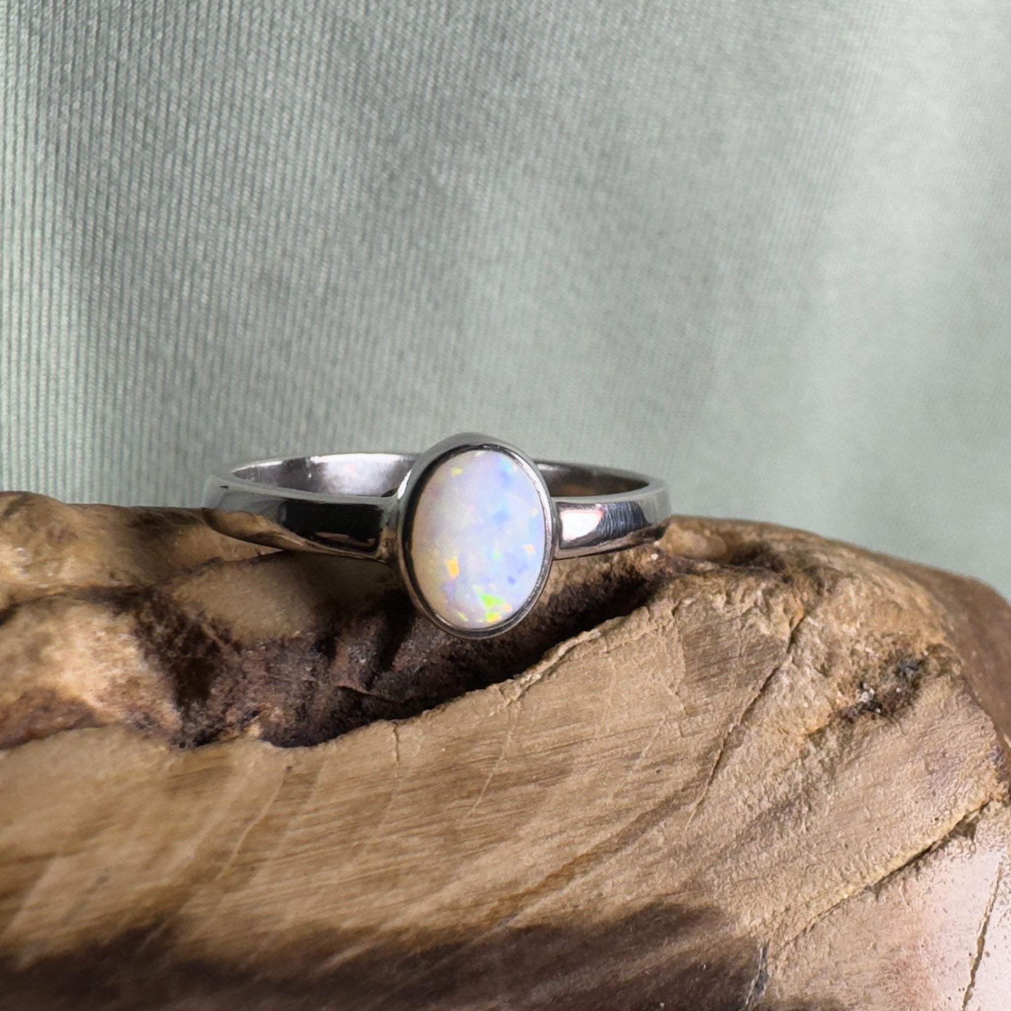 White Sands Park Softfire – Solid Lightning Ridge Opal 925 Sterling Silver Ring