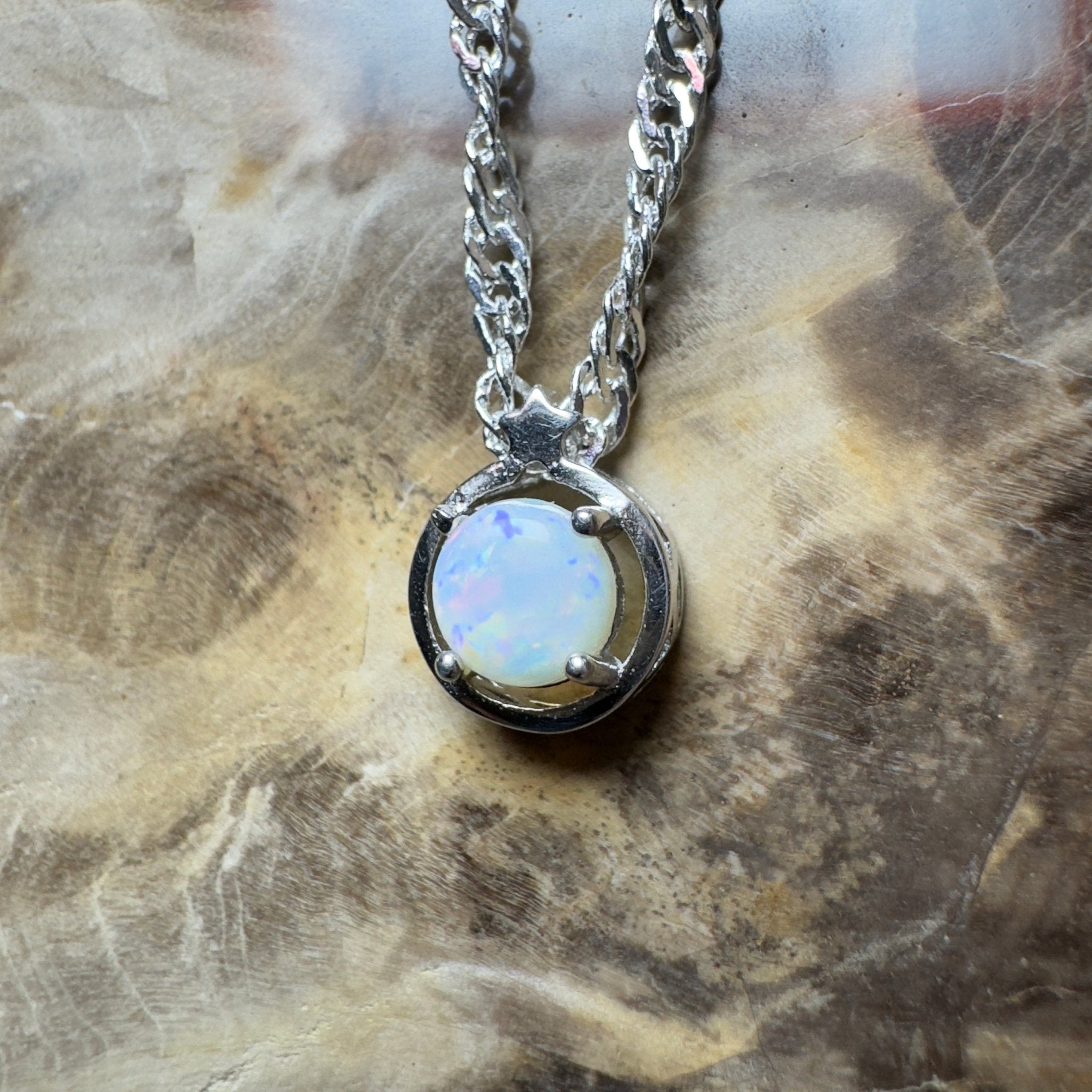 White Wonders - 0.6ct Coober Pedy Opal 925 Silver Pendant