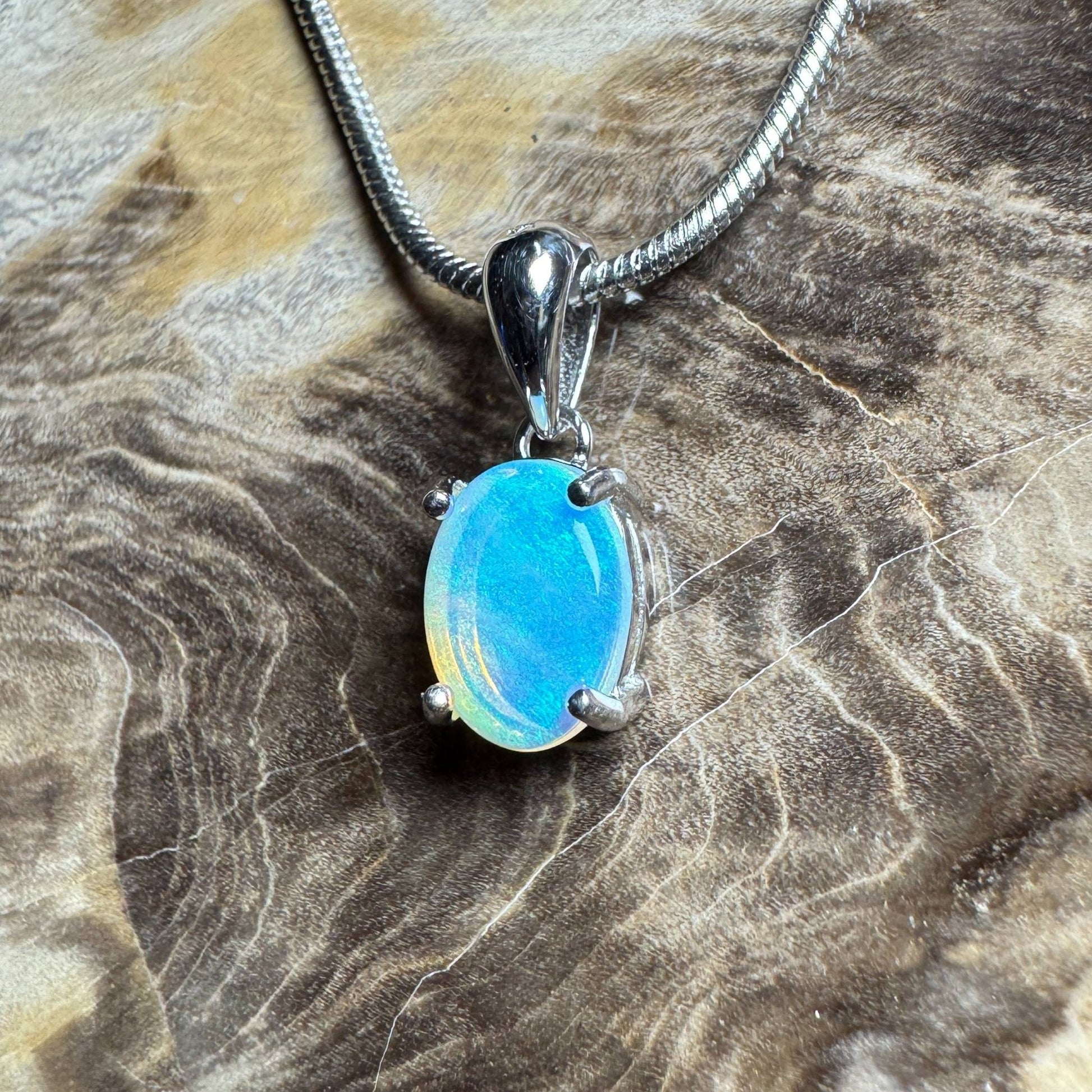 Whitsunday Drift ~ 0.8ct Solid Lightning Ridge Opal 925 Silver Pendant Necklace