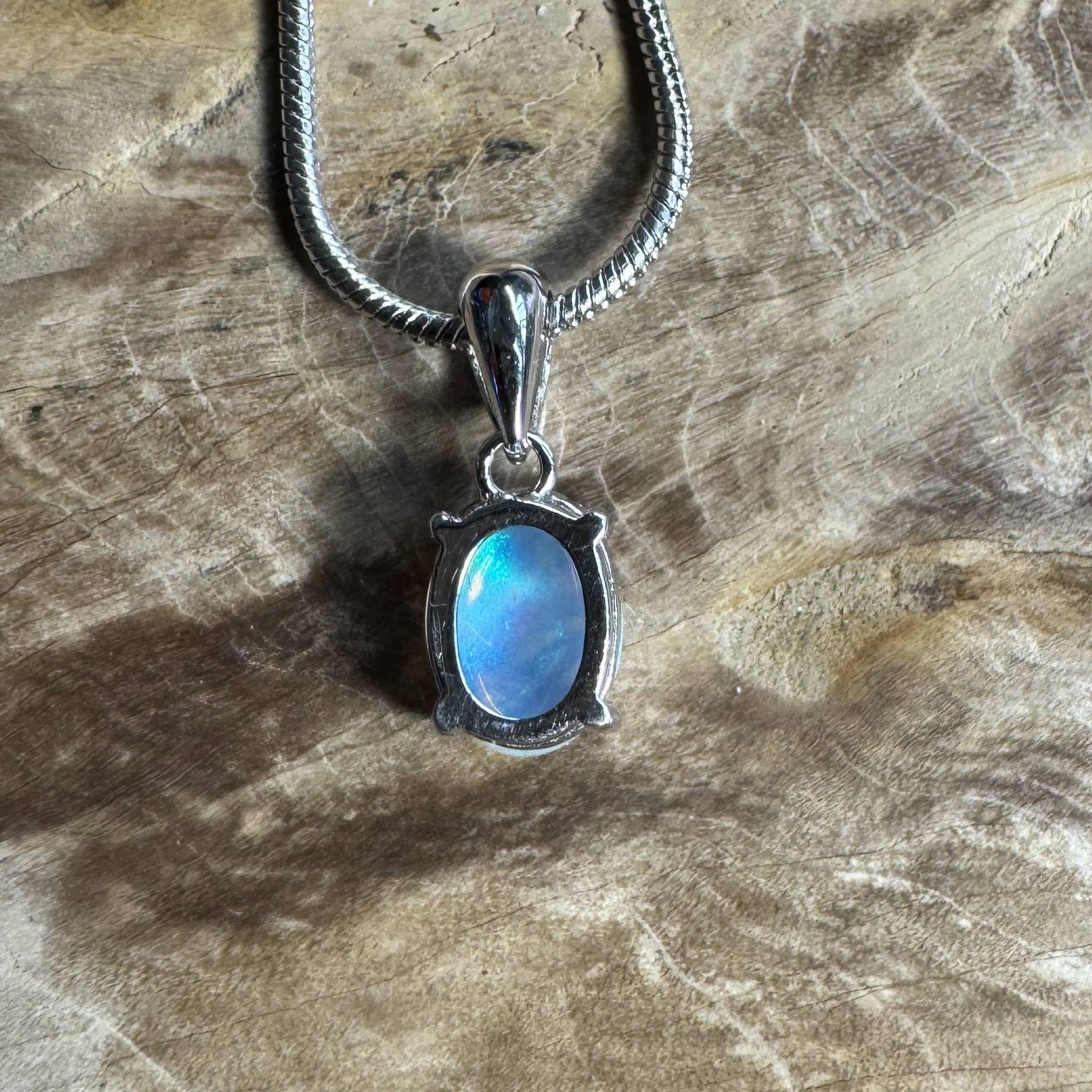 Whitsunday Drift ~ 0.8ct Solid Lightning Ridge Opal 925 Silver Pendant Necklace