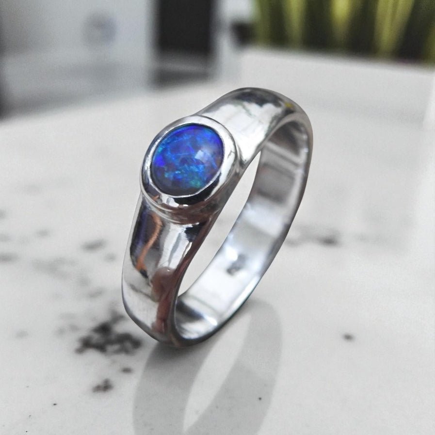 Whitsunday Glow ~ 0.7ct Solid Lightning Ridge Black Opal 925 Silver Ring