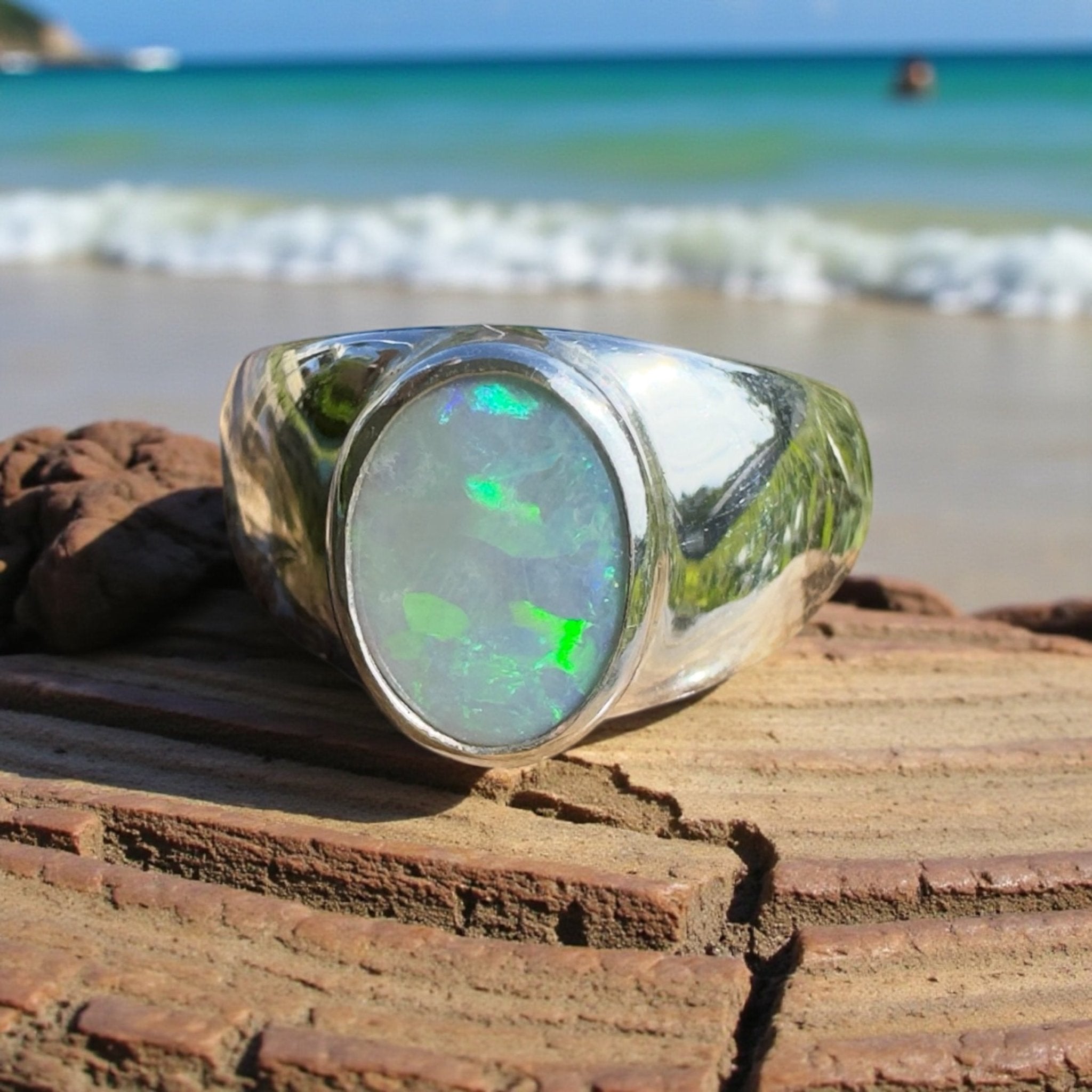 Whitsunday Reef Line – 1.5ct Solid Lightning Ridge Opal 925 Sterling Silver Ring