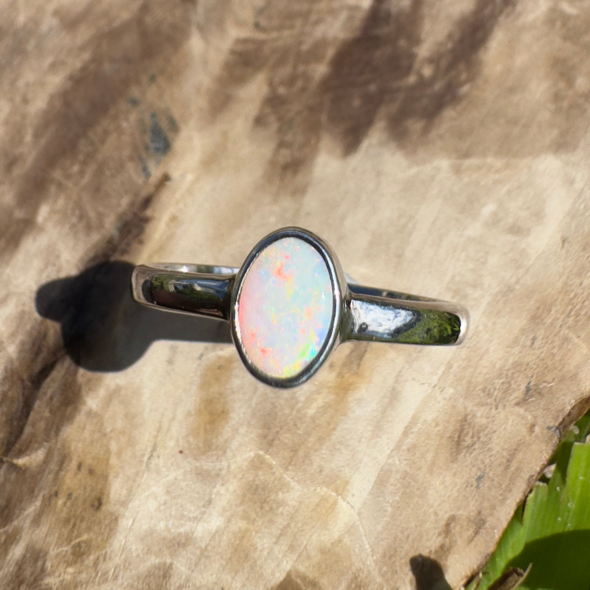 Wilsons Promontory Prism – 0.8ct Solid Lightning Ridge Opal 925 Sterling Silver Ring