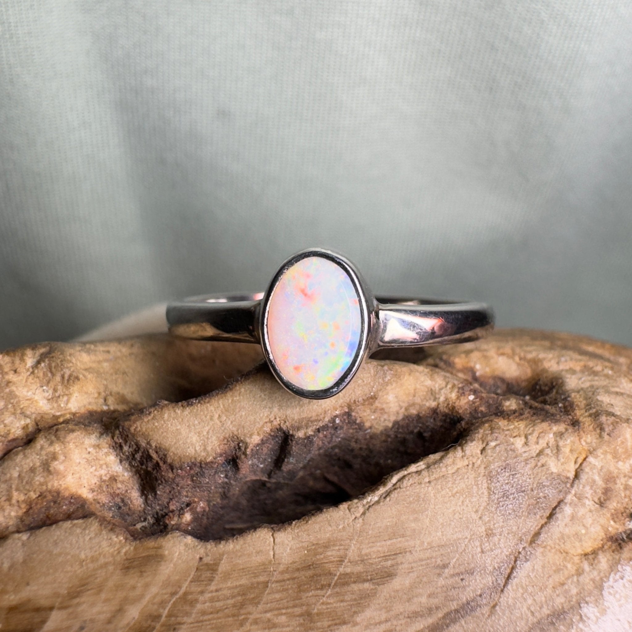 Wilsons Promontory Prism – 0.8ct Solid Lightning Ridge Opal 925 Sterling Silver Ring
