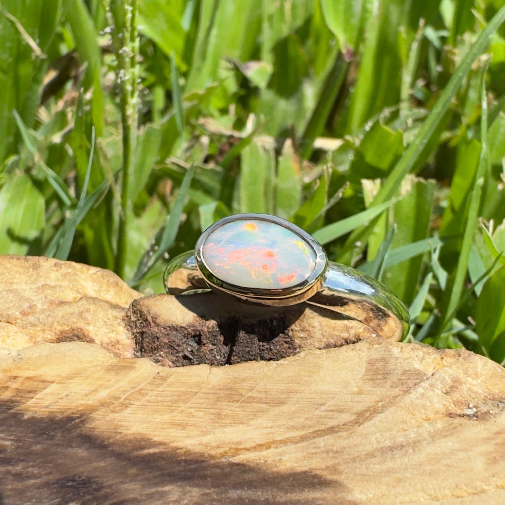 Yalgoo Horizon - 0.7ct Solid Lightning Ridge Opal Two - Tone 9ct Gold & 925 Sterling Silver Ring