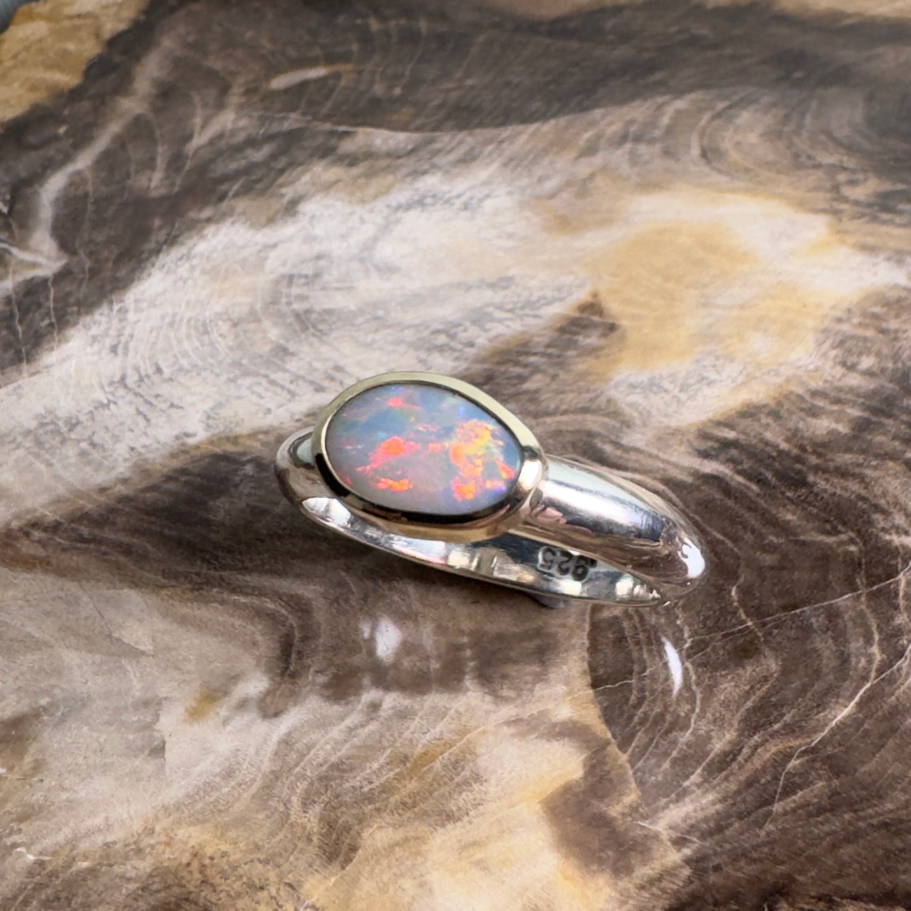 Yalgoo Horizon - 0.7ct Solid Lightning Ridge Opal Two - Tone 9ct Gold & 925 Sterling Silver Ring
