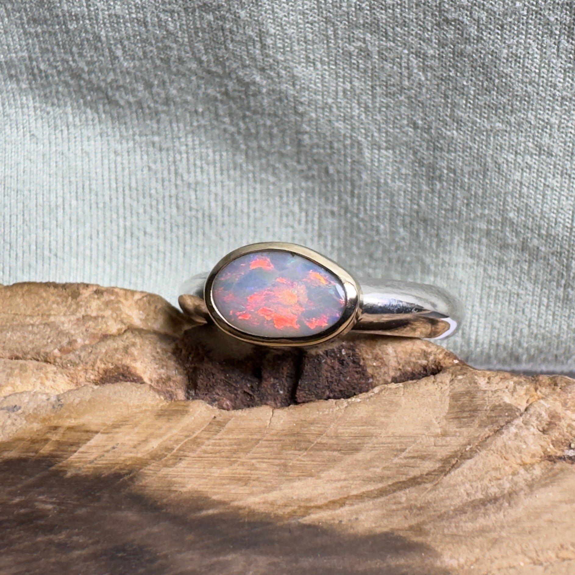 Yalgoo Horizon - 0.7ct Solid Lightning Ridge Opal Two - Tone 9ct Gold & 925 Sterling Silver Ring
