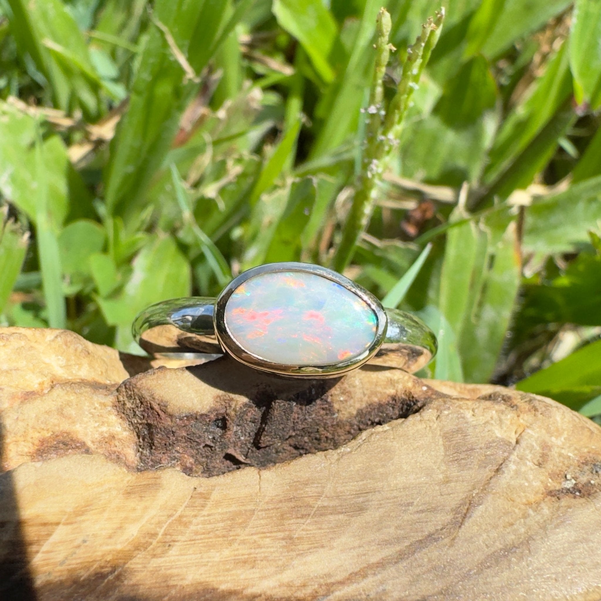 Yalgoo Horizon - 0.7ct Solid Lightning Ridge Opal Two - Tone 9ct Gold & 925 Sterling Silver Ring