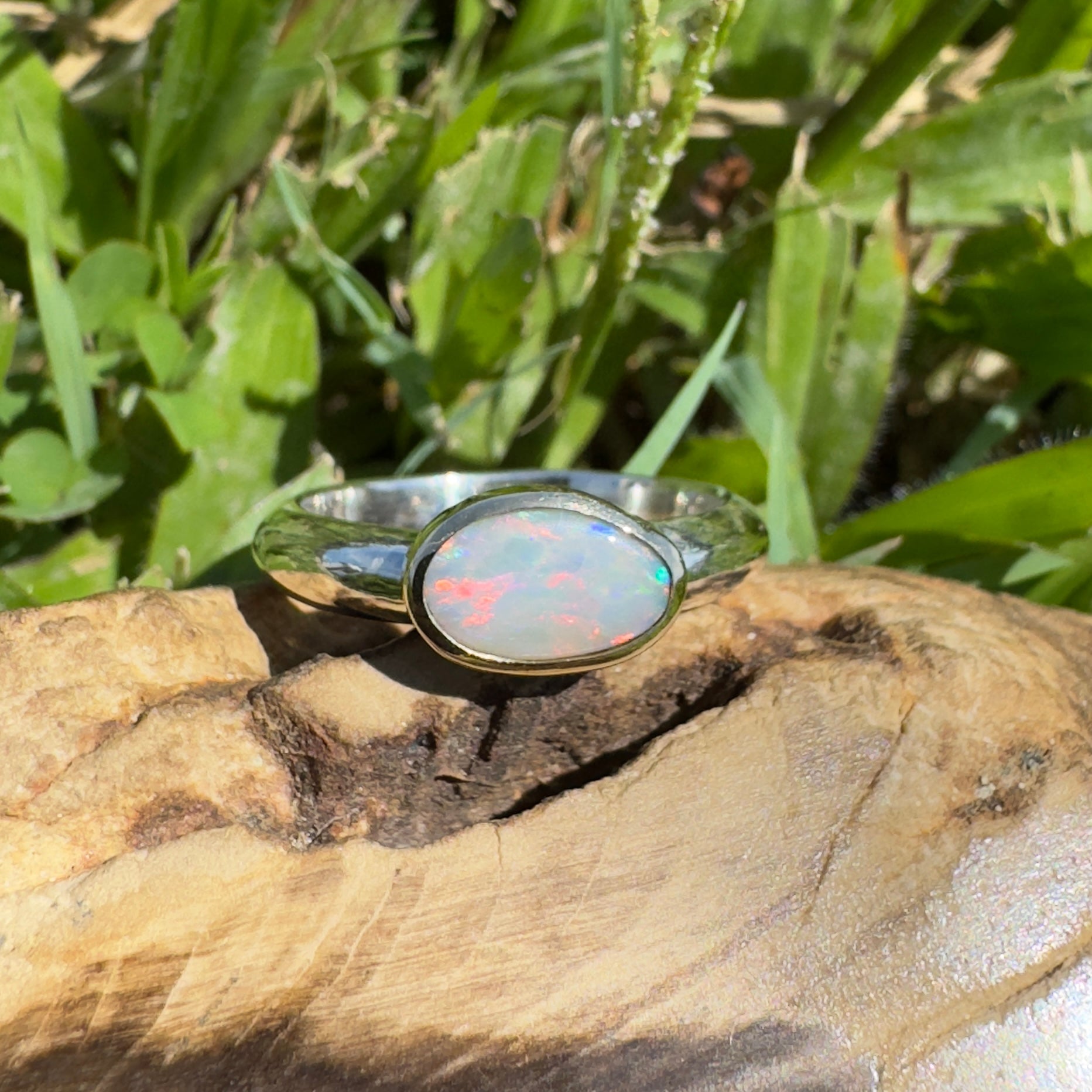 Yalgoo Horizon - 0.7ct Solid Lightning Ridge Opal Two - Tone 9ct Gold & 925 Sterling Silver Ring