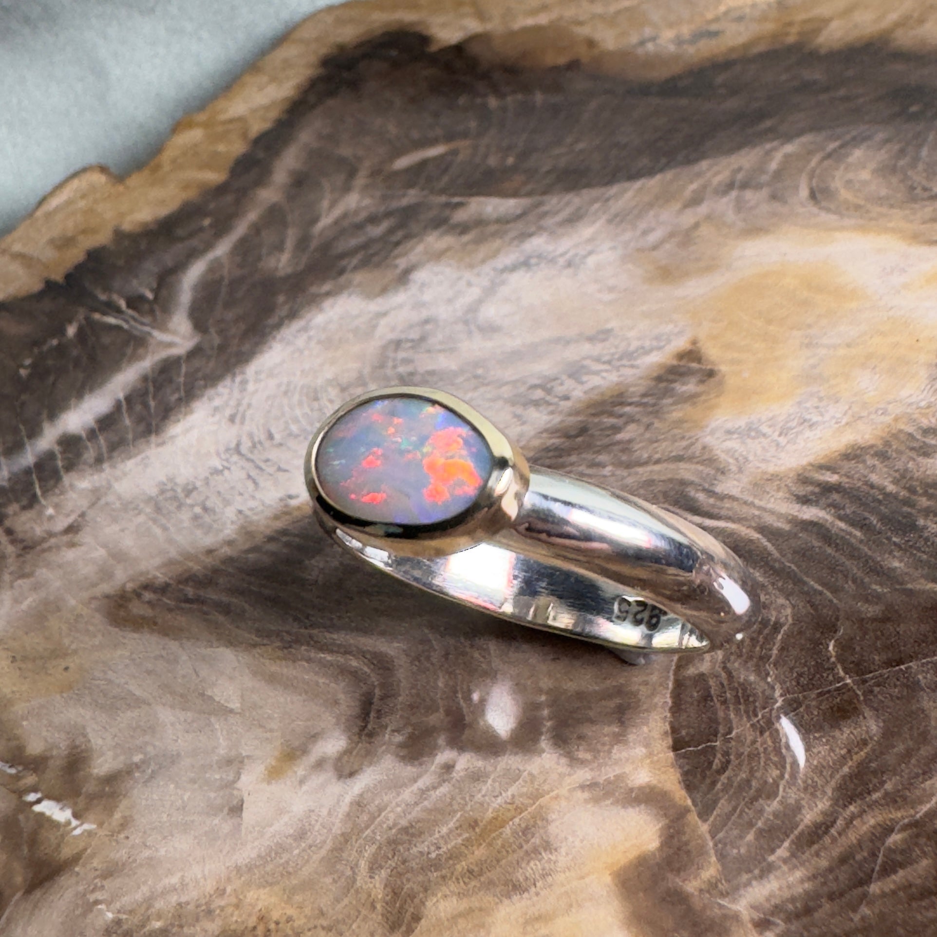 Yalgoo Horizon - 0.7ct Solid Lightning Ridge Opal Two - Tone 9ct Gold & 925 Sterling Silver Ring