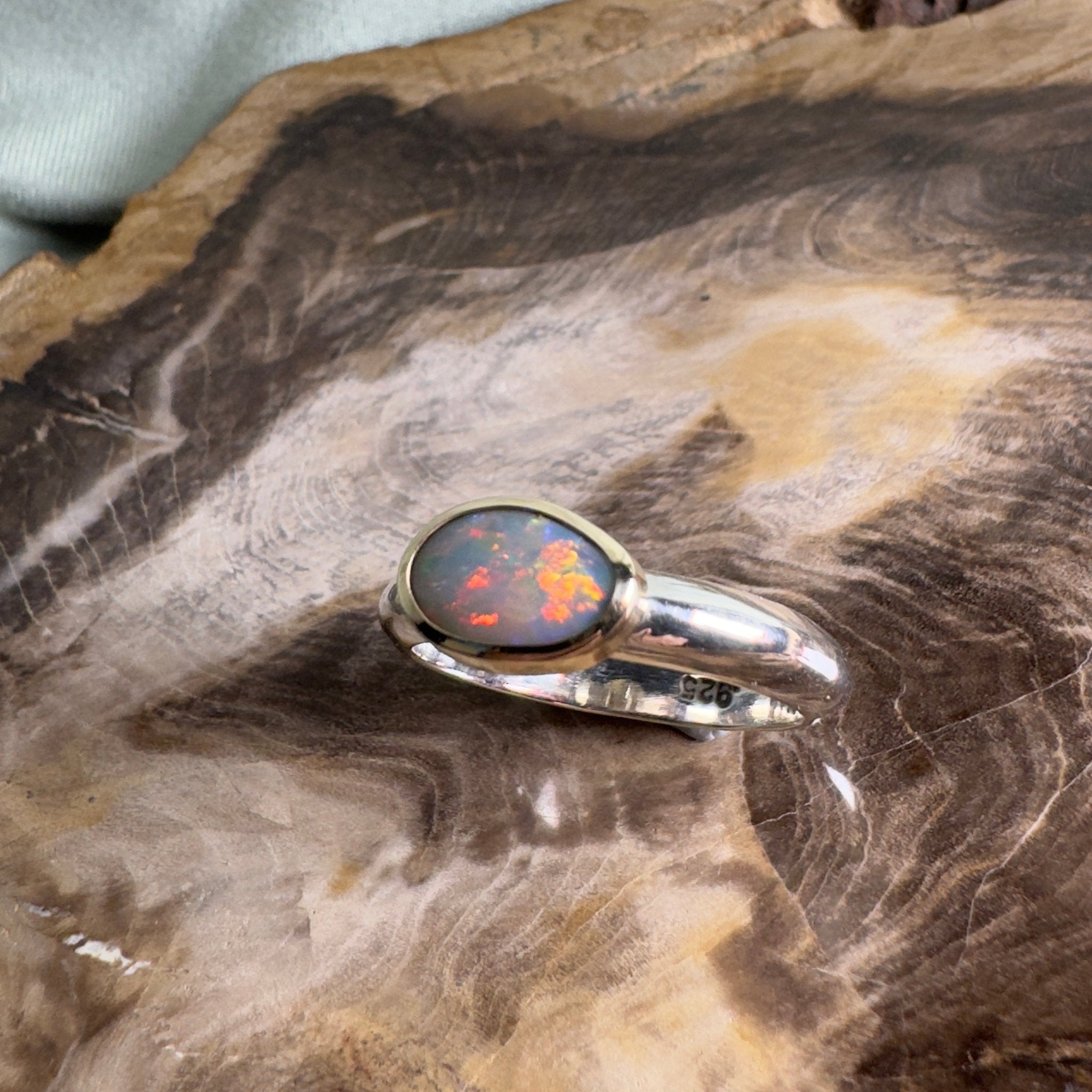 Yalgoo Horizon - 0.7ct Solid Lightning Ridge Opal Two - Tone 9ct Gold & 925 Sterling Silver Ring