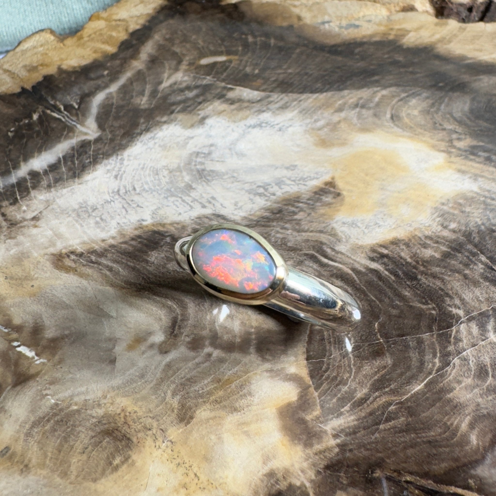 Yalgoo Horizon - 0.7ct Solid Lightning Ridge Opal Two - Tone 9ct Gold & 925 Sterling Silver Ring