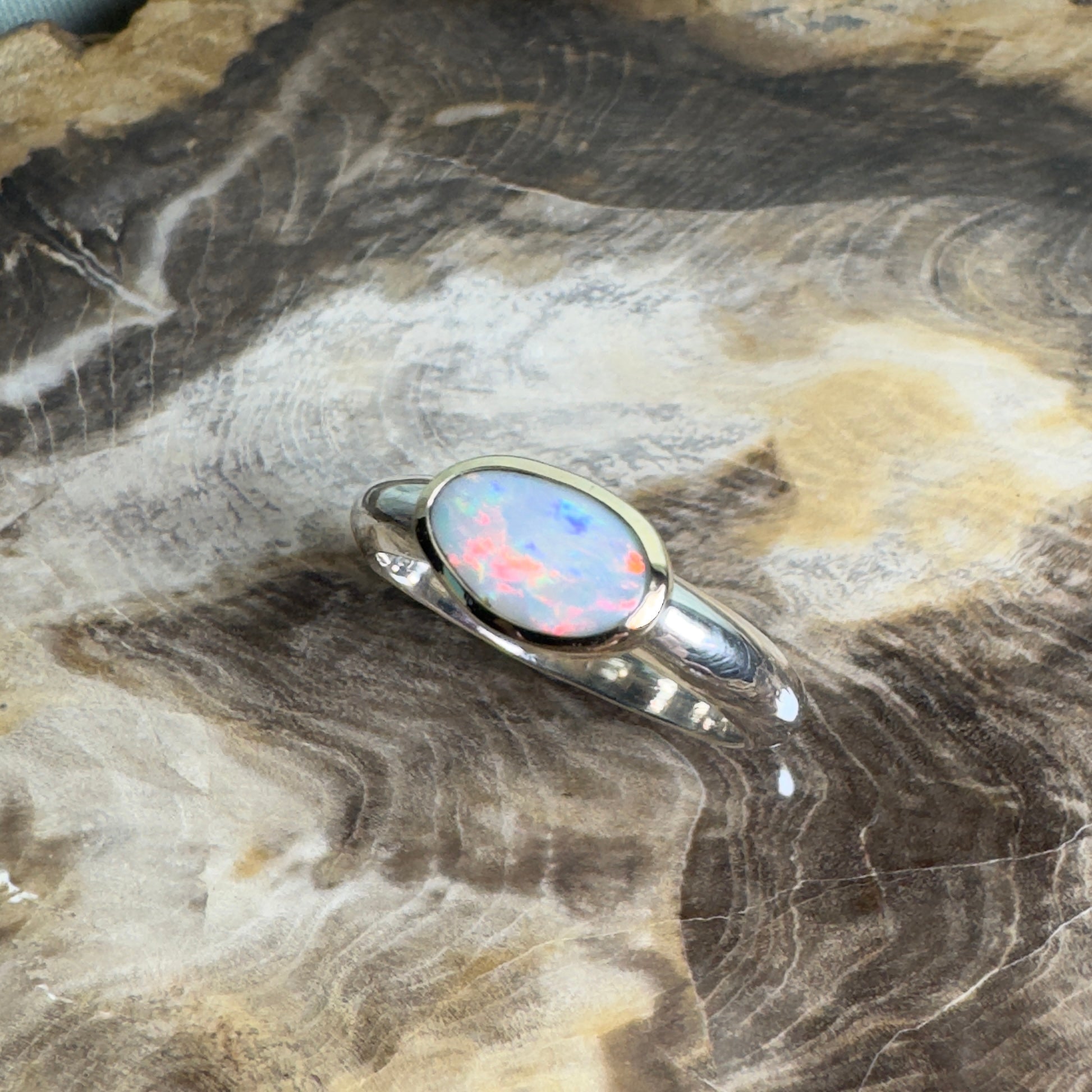 Yalgoo Horizon - 0.7ct Solid Lightning Ridge Opal Two - Tone 9ct Gold & 925 Sterling Silver Ring