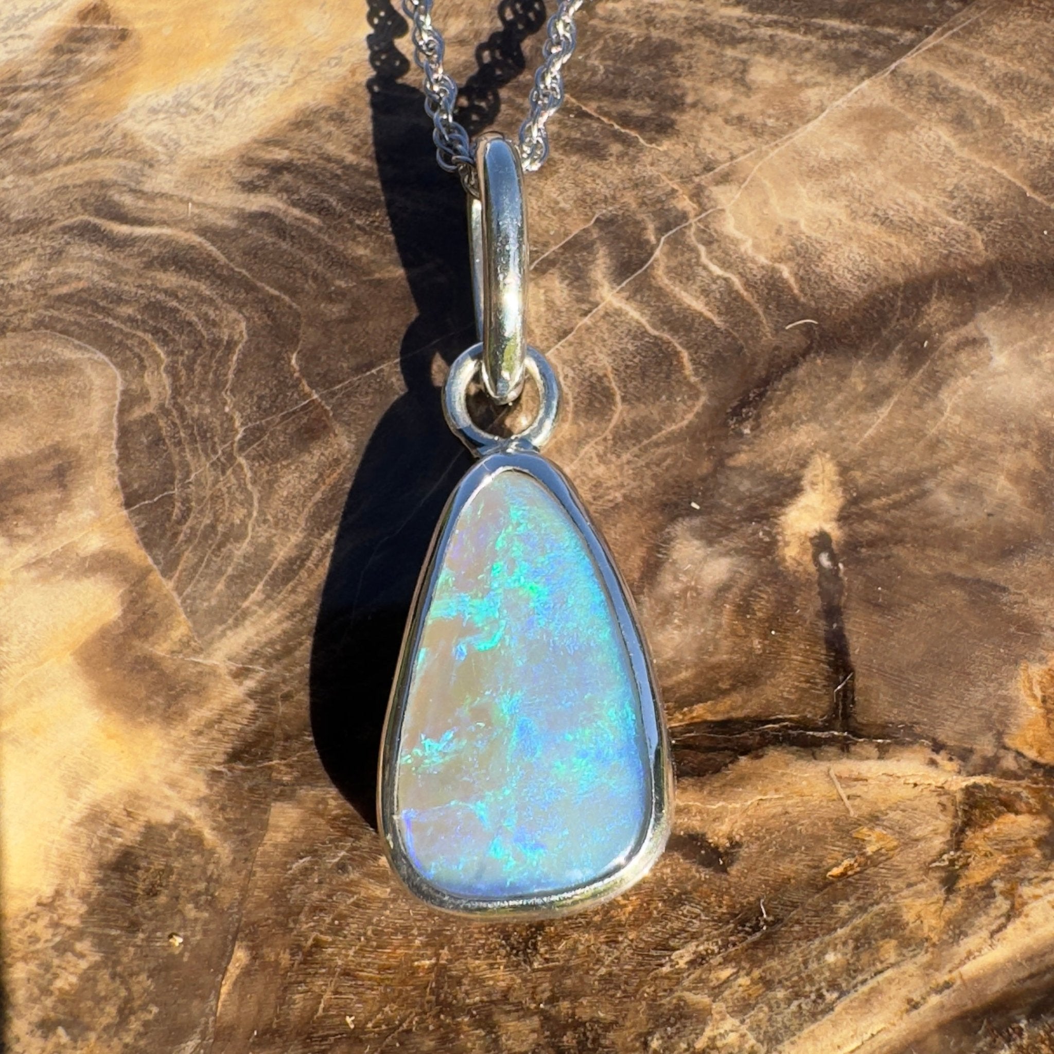 Yamba Drift – 4.5ct Solid Lightning Ridge Semi Black Opal 925 Sterling Silver Pendant Necklace