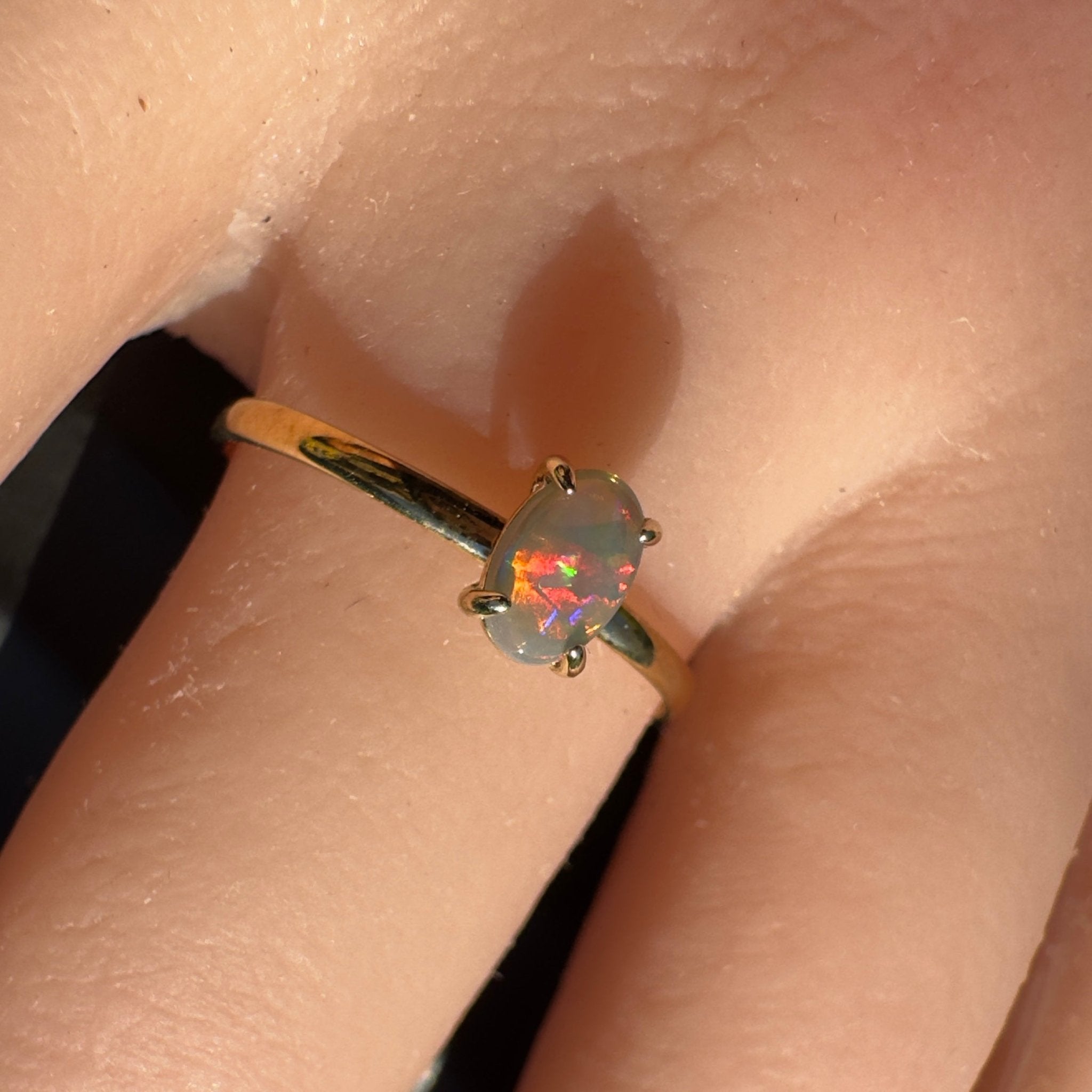 Yarrangobilly Flame ~ 0.8ct Solid Lightning Ridge Opal 9ct Yellow Gold Ring