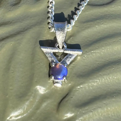 Silver pendant necklace featuring a purple Lightning Ridge Opal in a 925 Sterling Silver setting